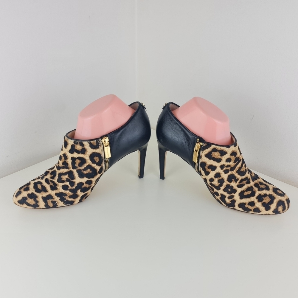 Michael Kors Leopard Print Haircalf Ankle Boots Size 9.5M Leather - Picture 5 of 14